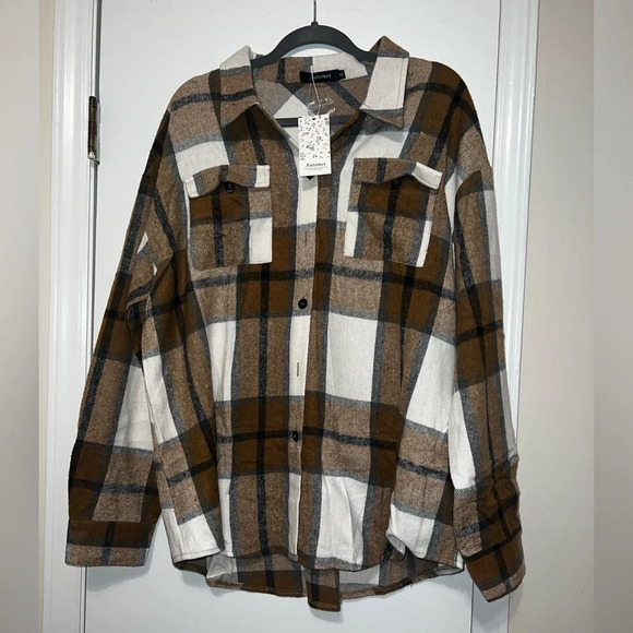 NWT Women's Casual Plaid Shacket - Picture 5 of 7
